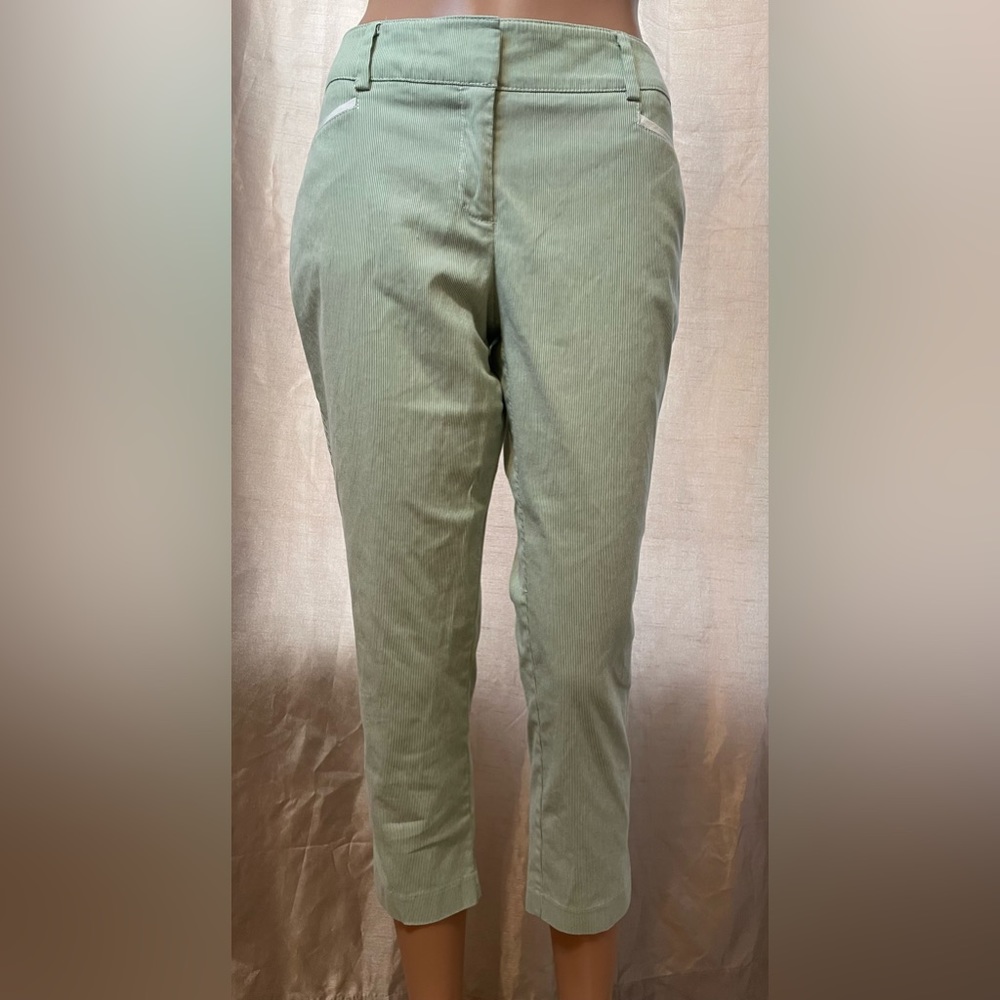 New York and Company-Striped capris